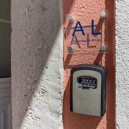 In Todi - Local * Setúbal