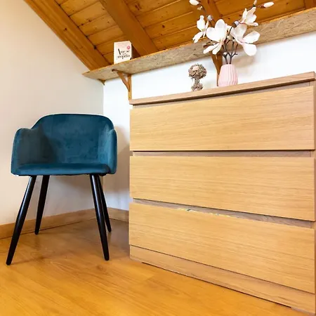 Apartamento In Todi - Local *