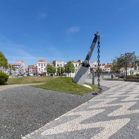 In Todi - Local Setubal